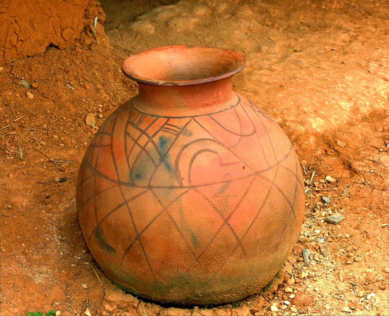 west african jar container primitive free photo