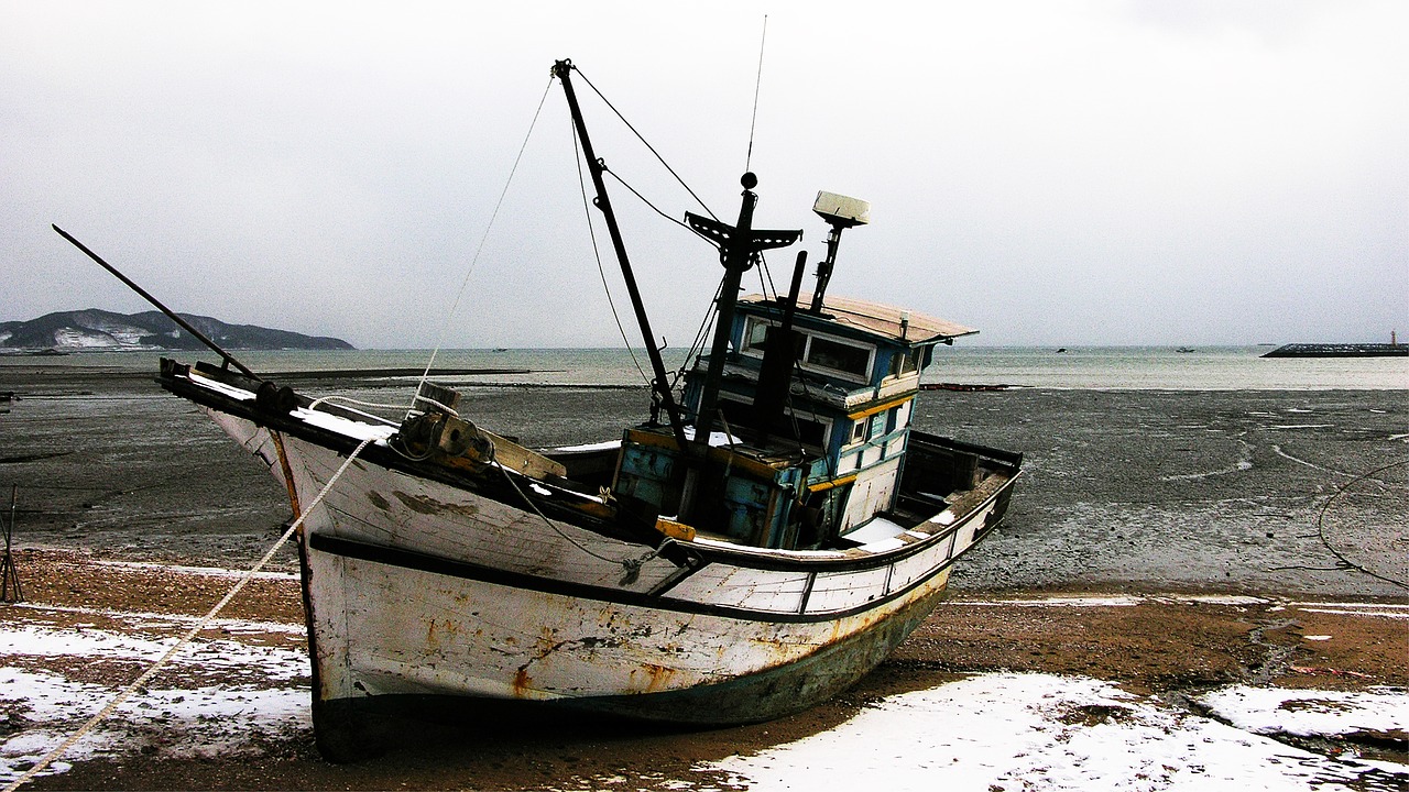 Первое Рыбацкое судно было в море 4 суток. Fishing Boat Pi. Пять западных морей.