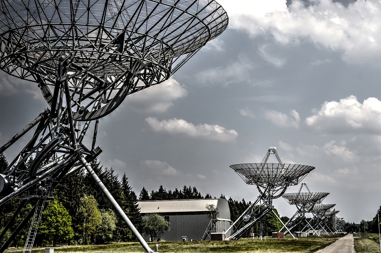 westerbork radio telescope wsrt free photo