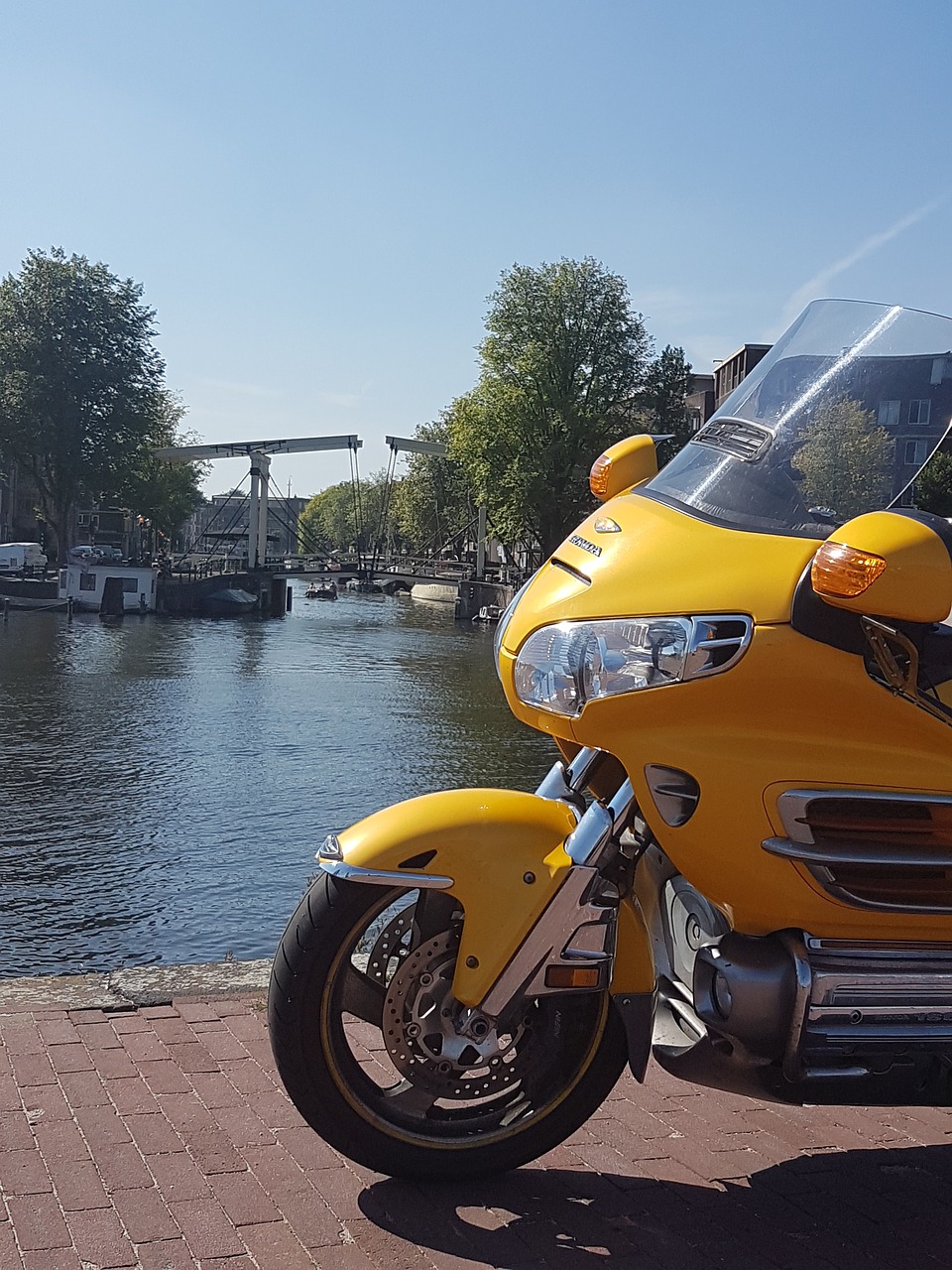 westerdoksdijk amsterdam goldwing gl1800 free photo