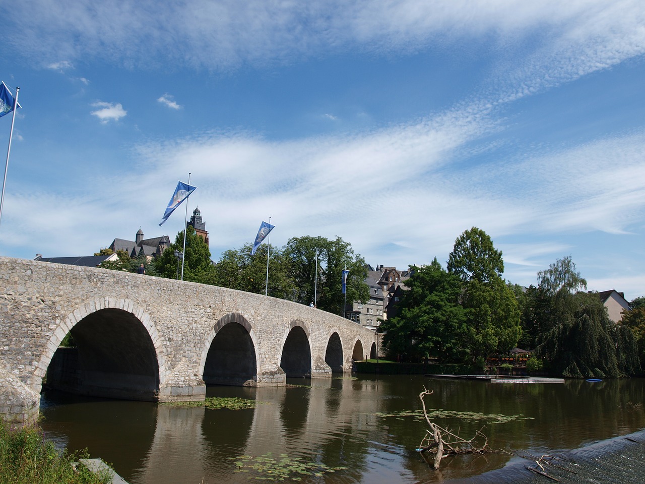 wetzlar hesse old lahn bridge free photo