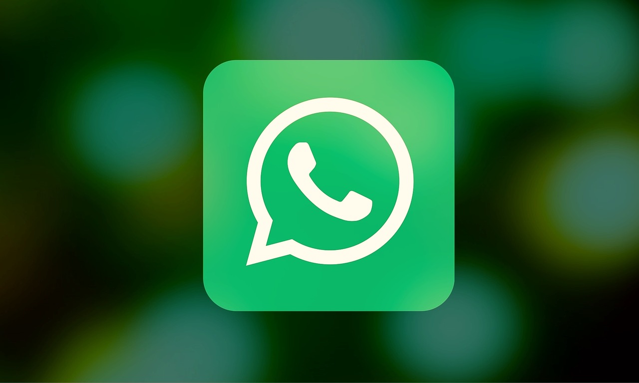 Download Free Photo Of Whatsapp Communication Smartphone