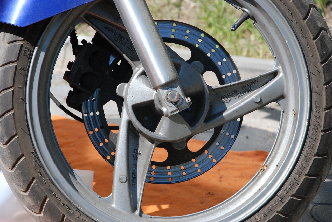 wheel brake motor free photo