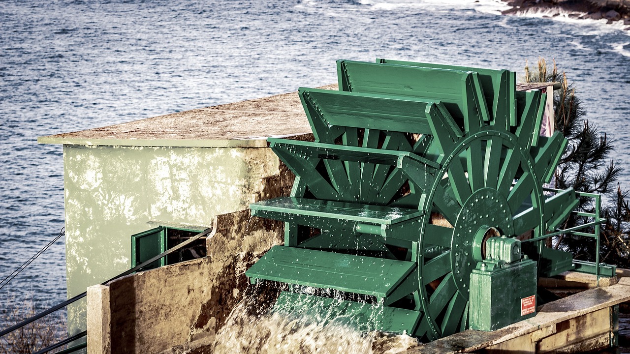 wheel mill vintage free photo