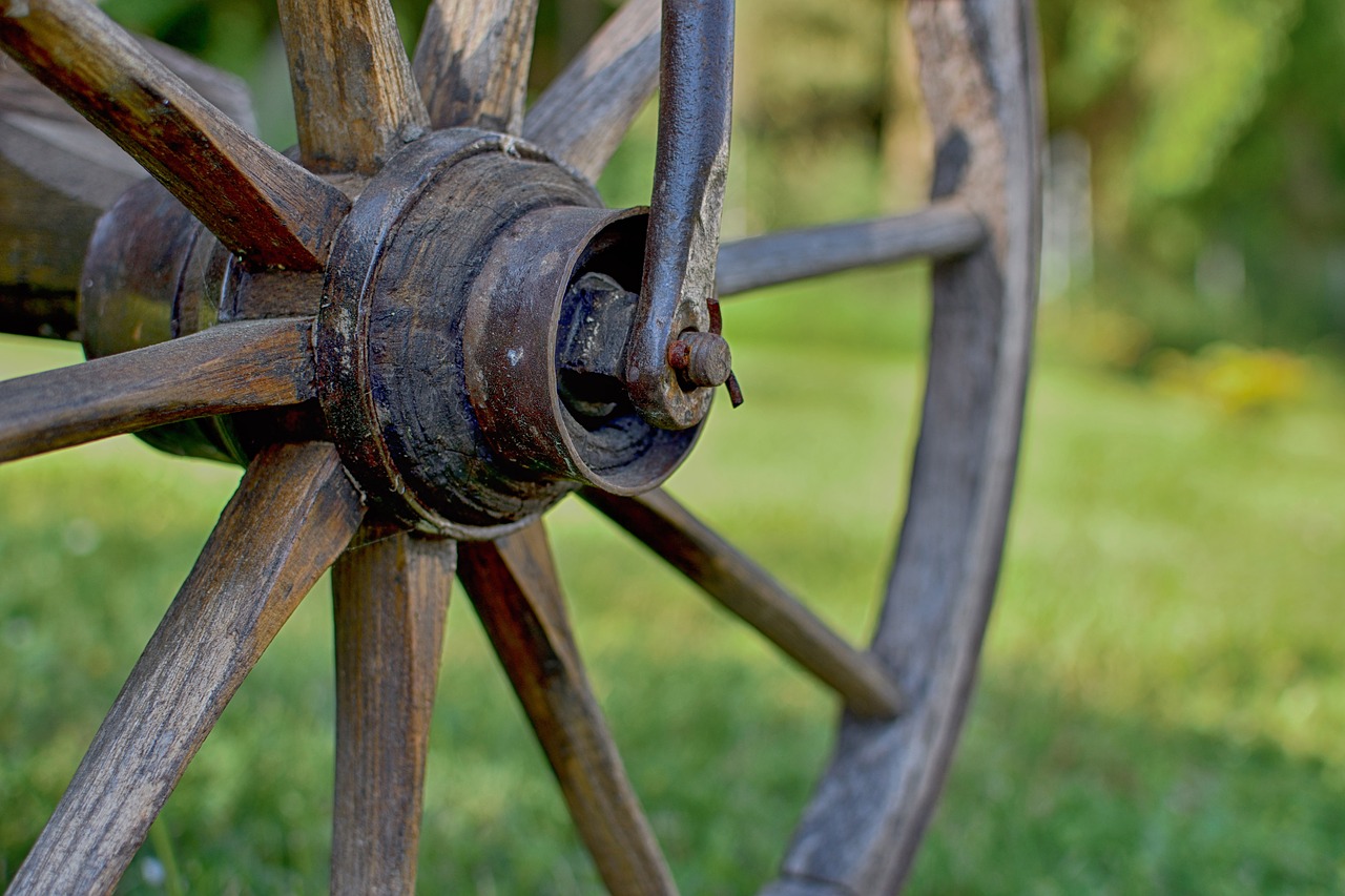 wheel wagon wheel wooden wheel free photo