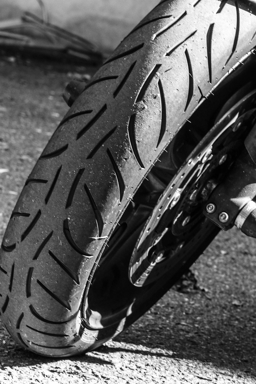 wheel motorcycle motorbike free photo