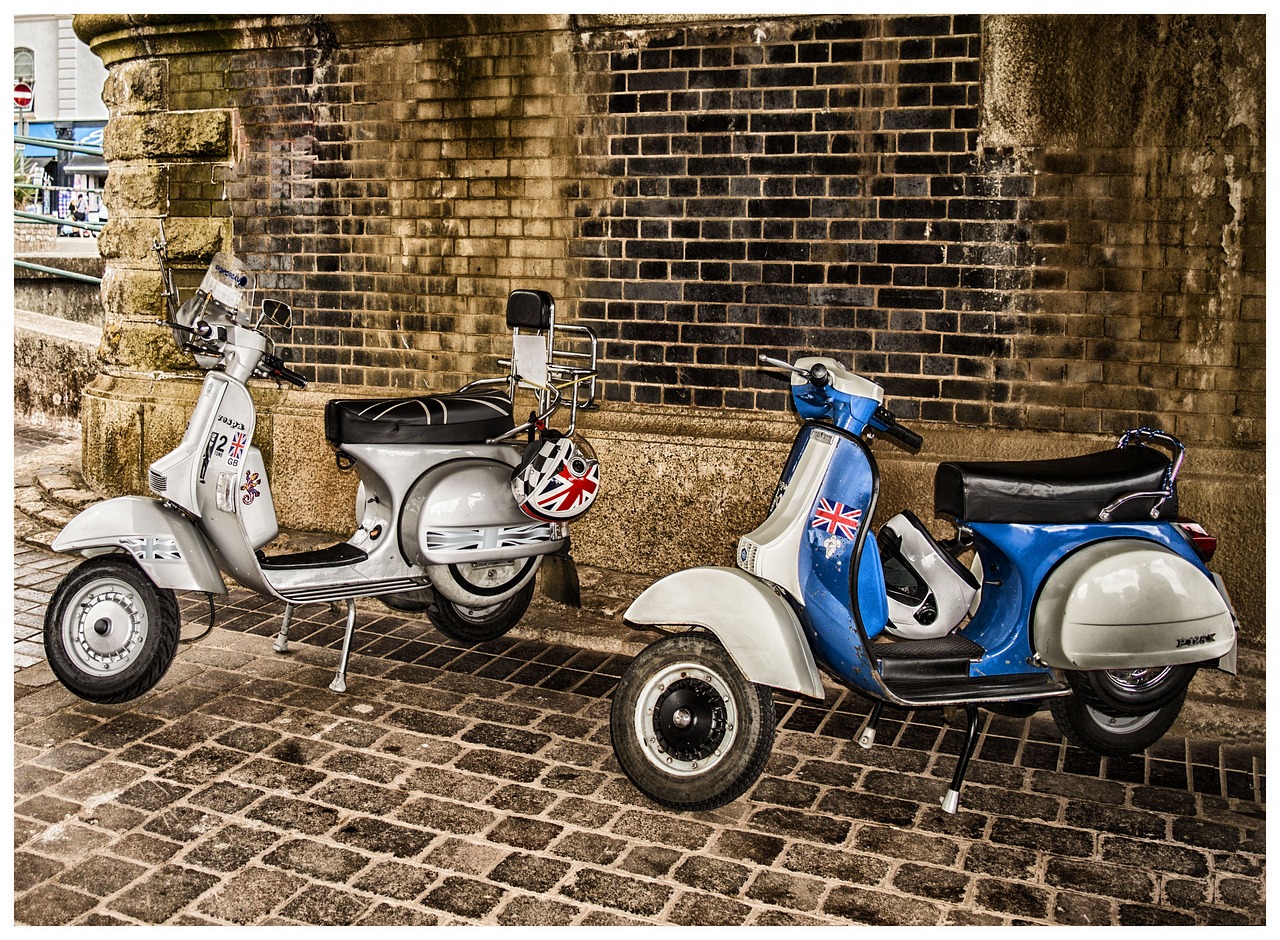 wheel old transportation system free photo