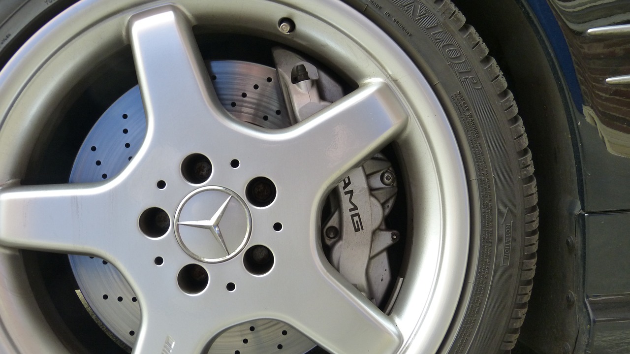 wheel alloy wheel brake caliper free photo