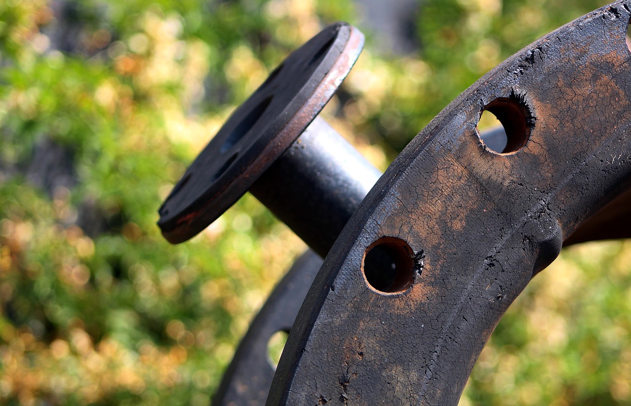 wheel  transport  automobile free photo