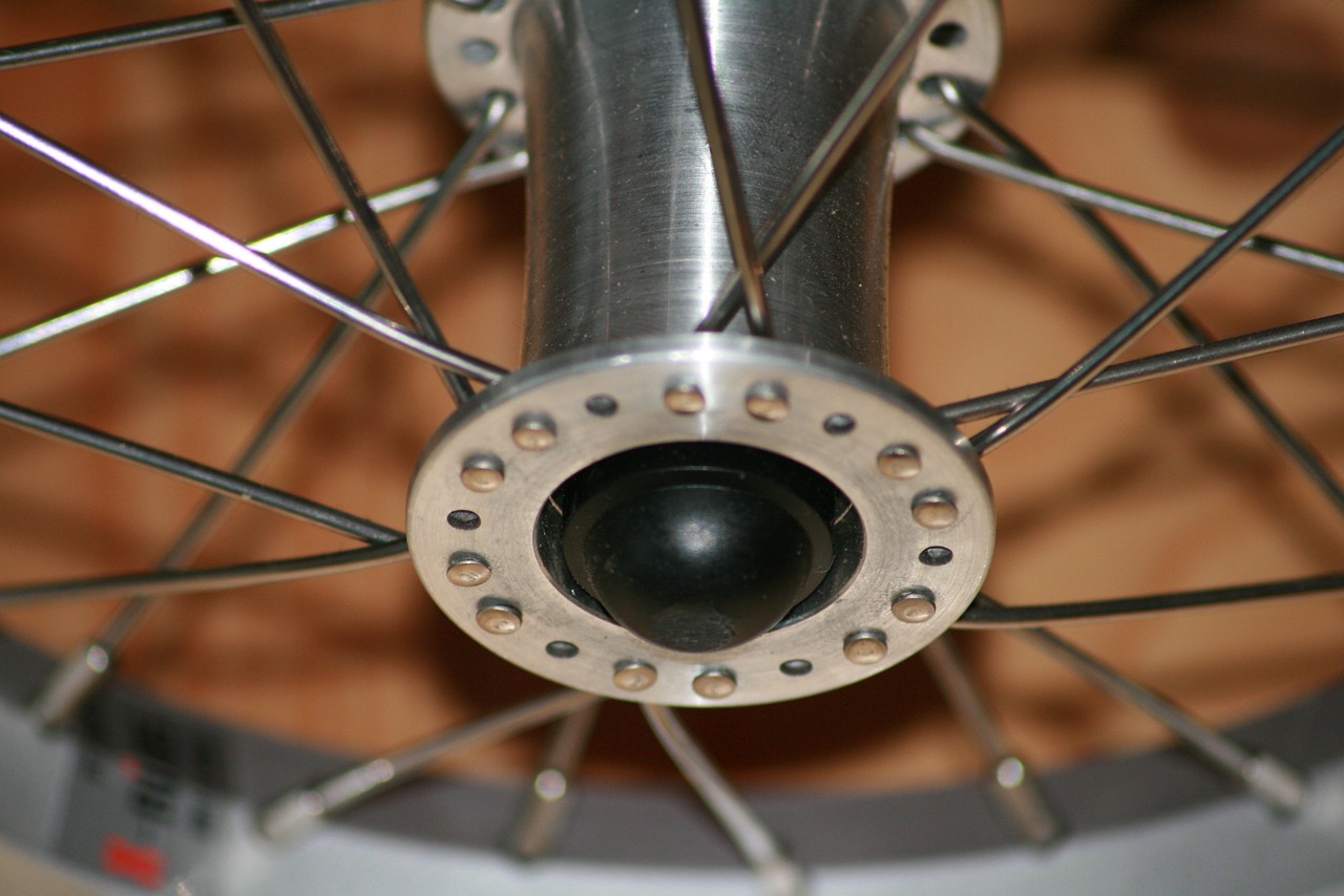 wheel hub spokes bike free photo