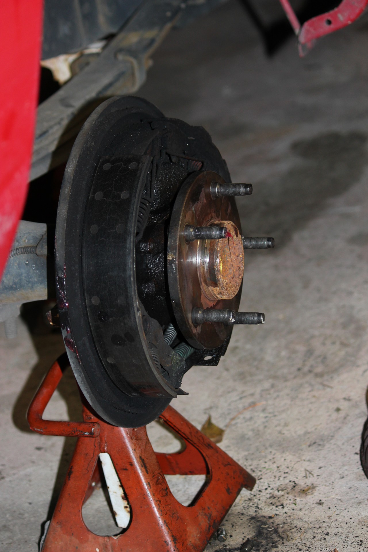 wheel hub grease free photo