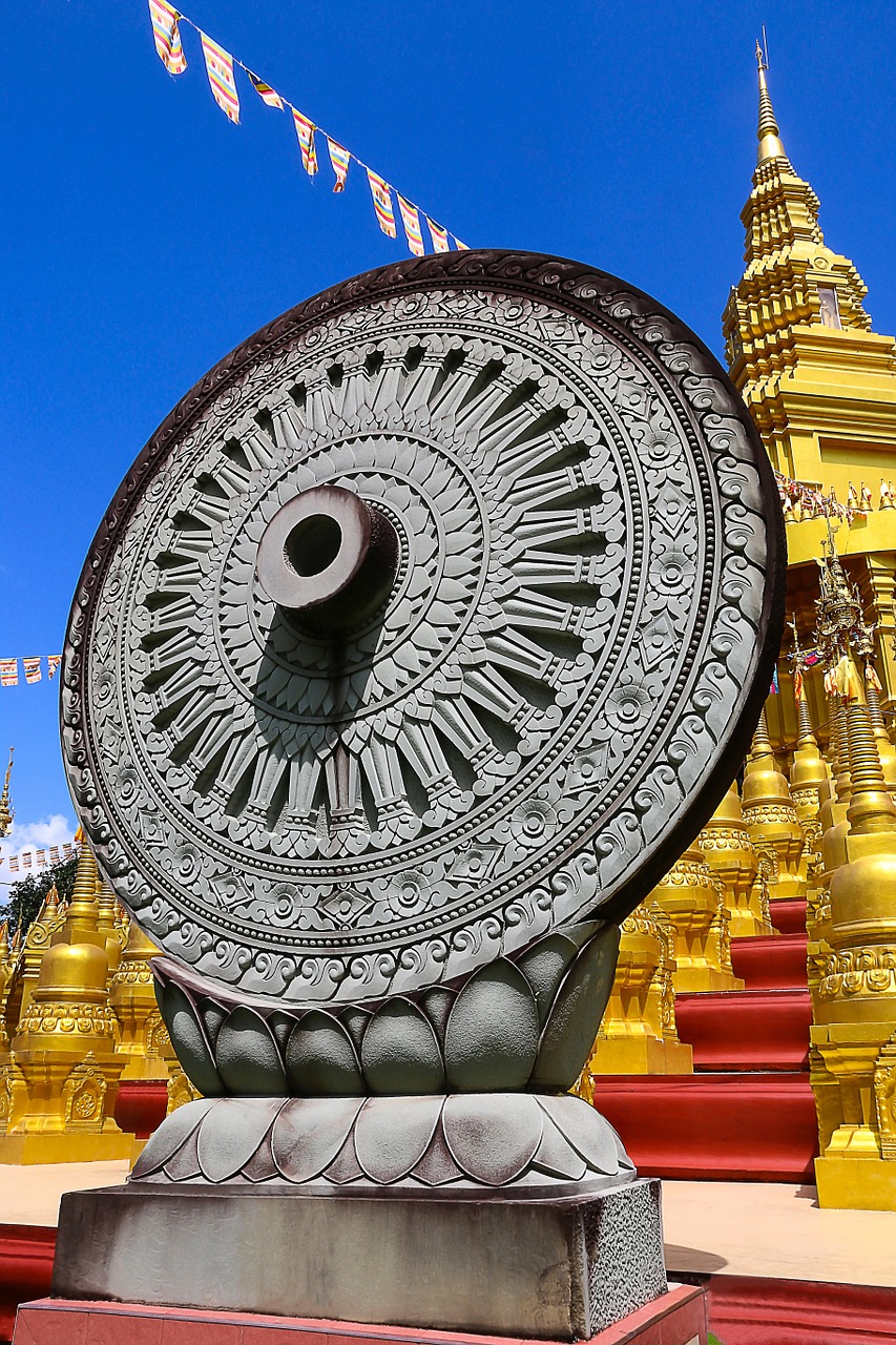 wheel of life wheel of dhamma buddhism free photo