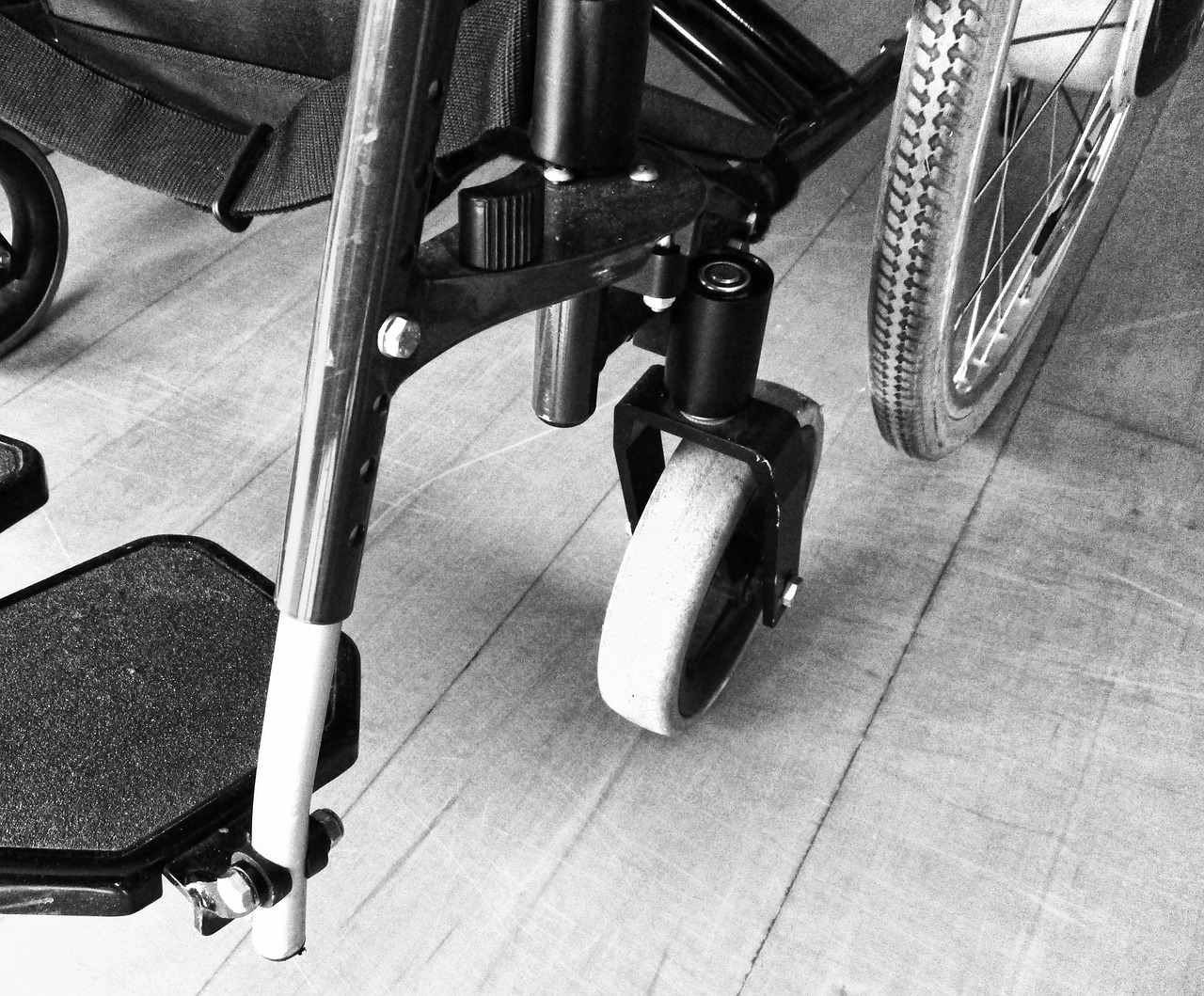 wheelchair rolli disability free photo