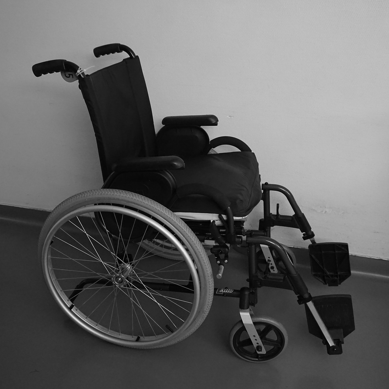 wheelchair handicap disabled free photo