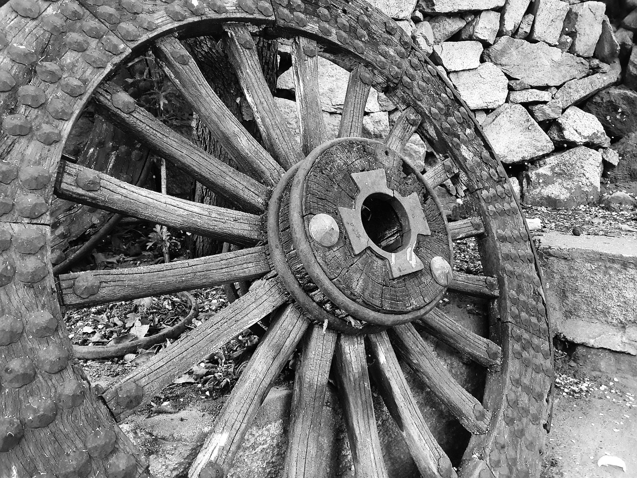 wheels old wood free photo