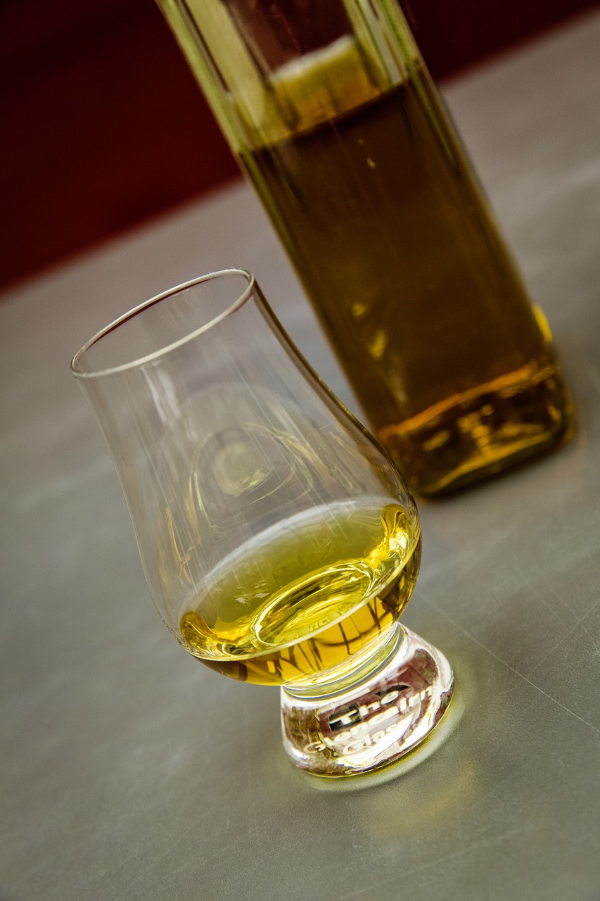 whiskey whisky alcohol free photo