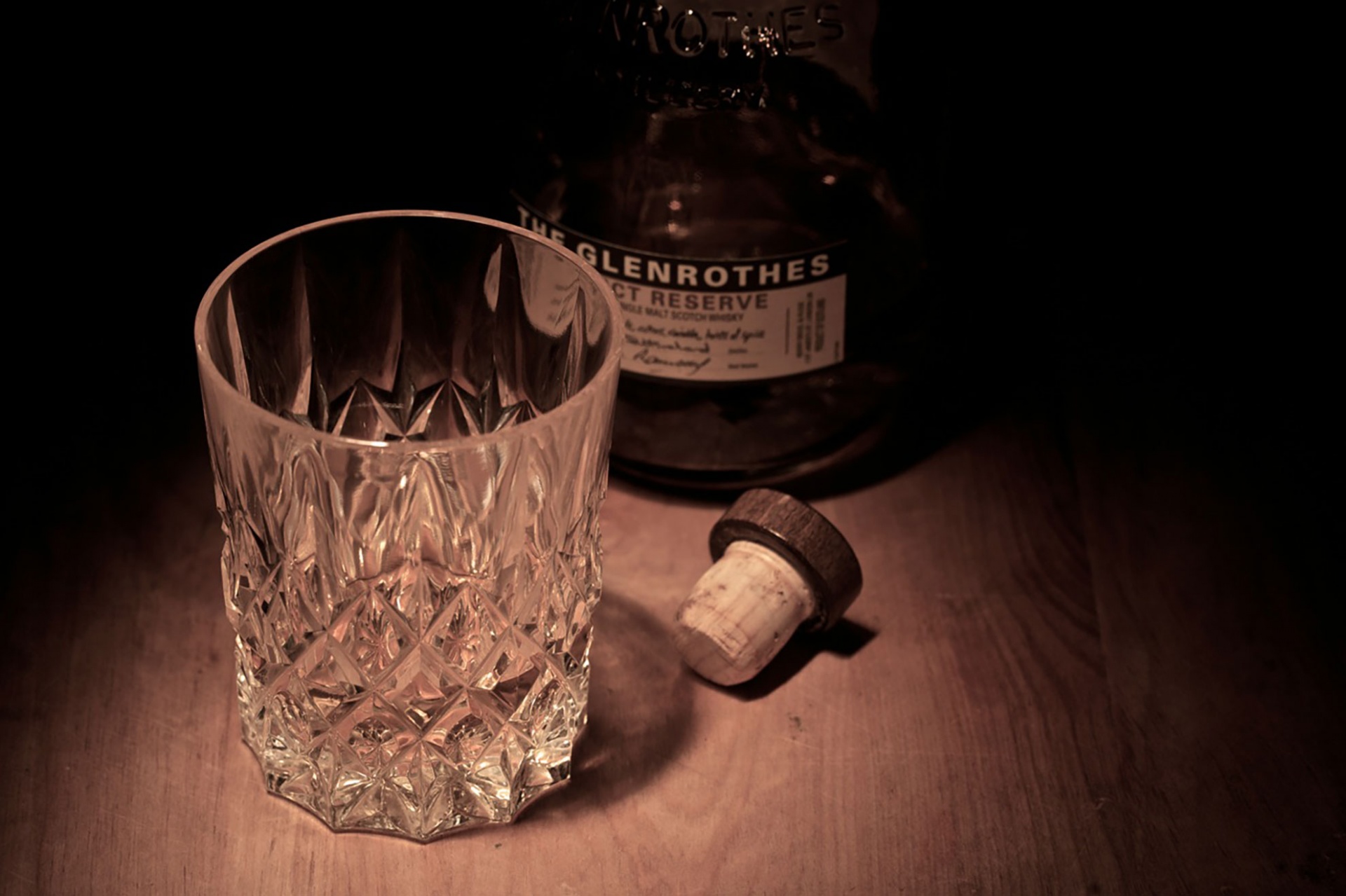 whiskey alcohol glass free photo