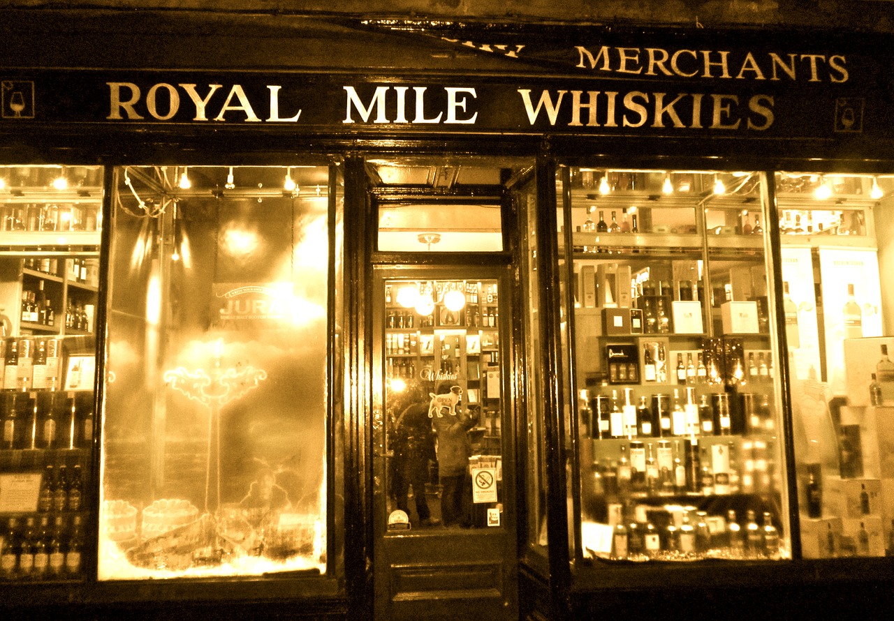 whisky scottland shop free photo