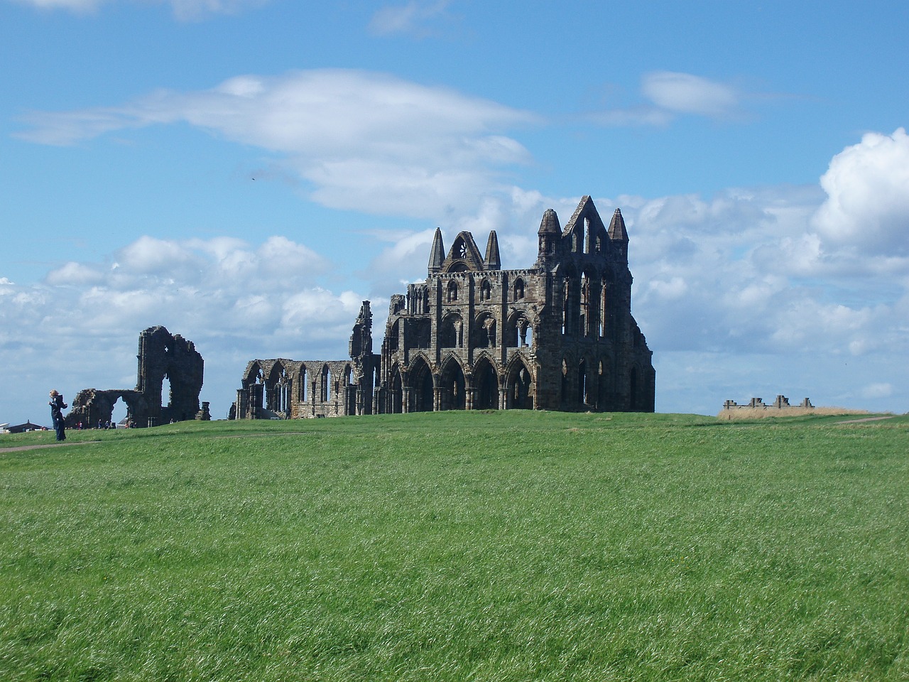 whitby abbey yorkshire free photo