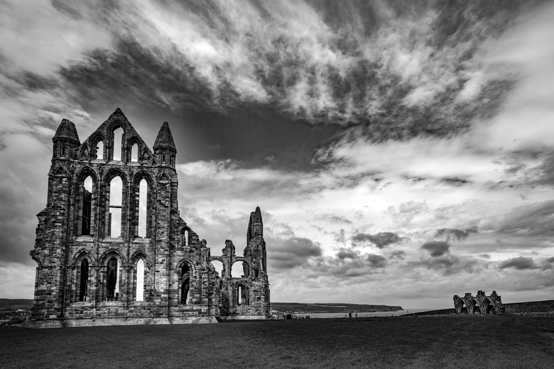 ruin abbey church free photo