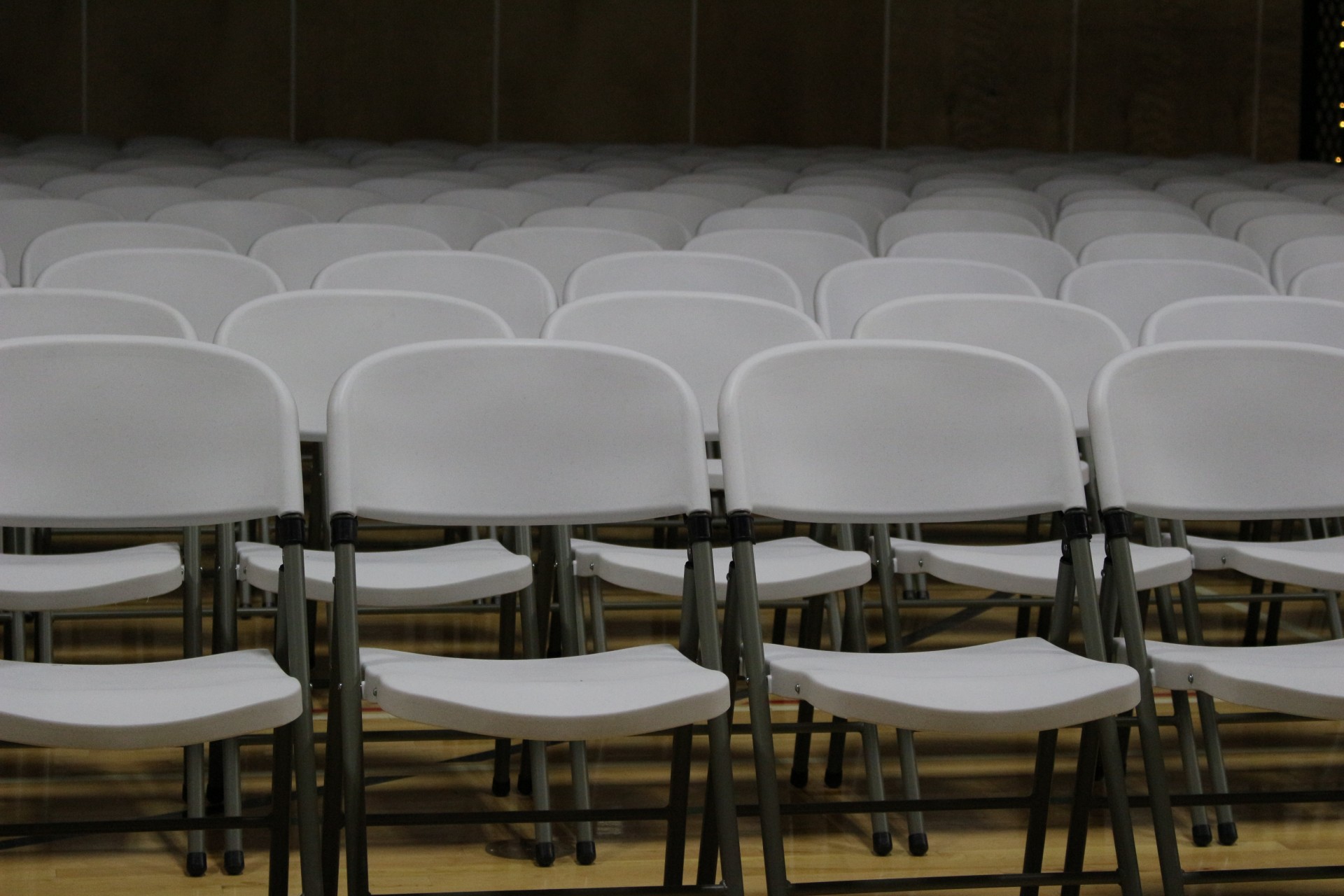 white chairs assembly free photo