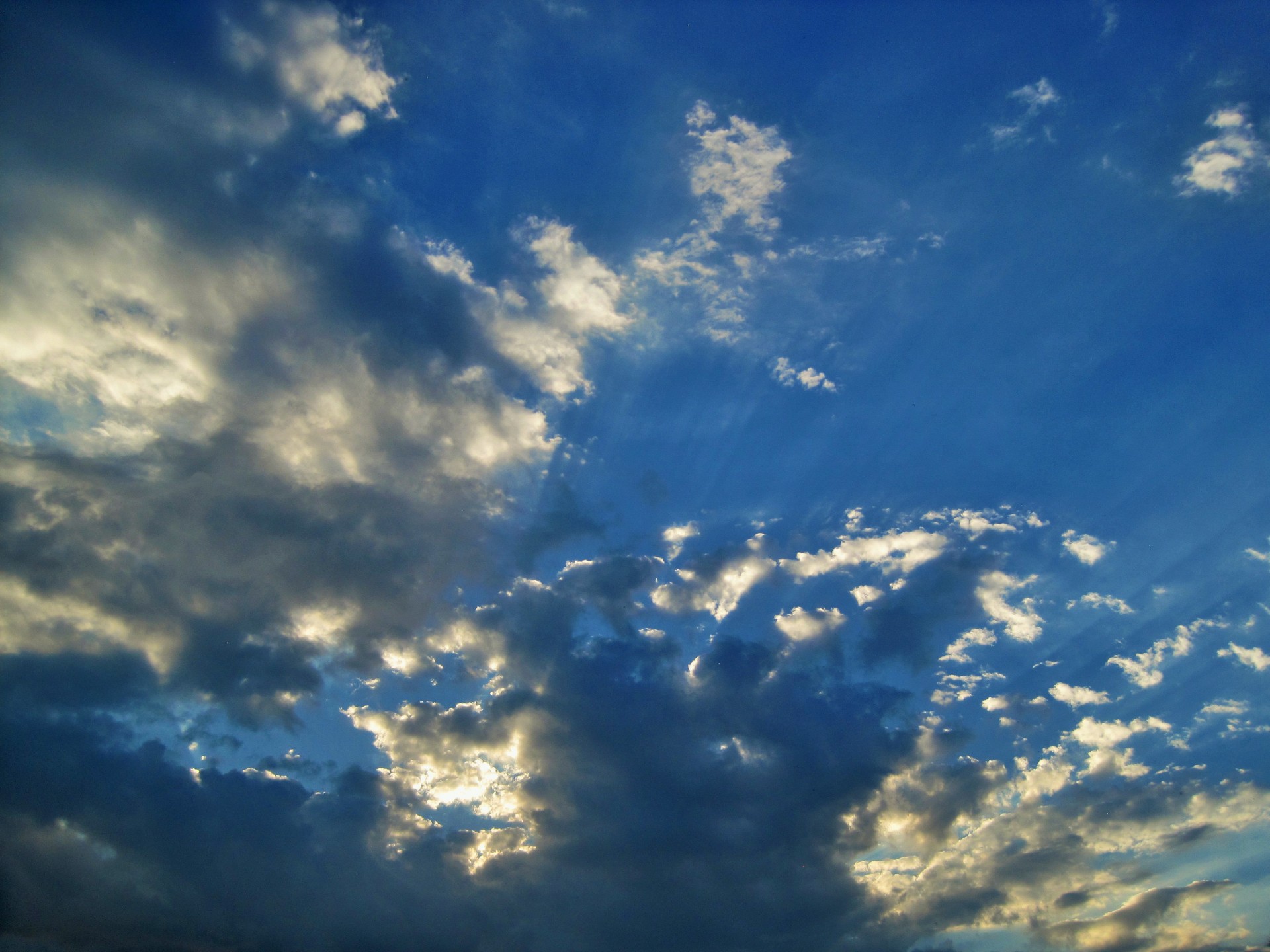sky cloud spread free photo