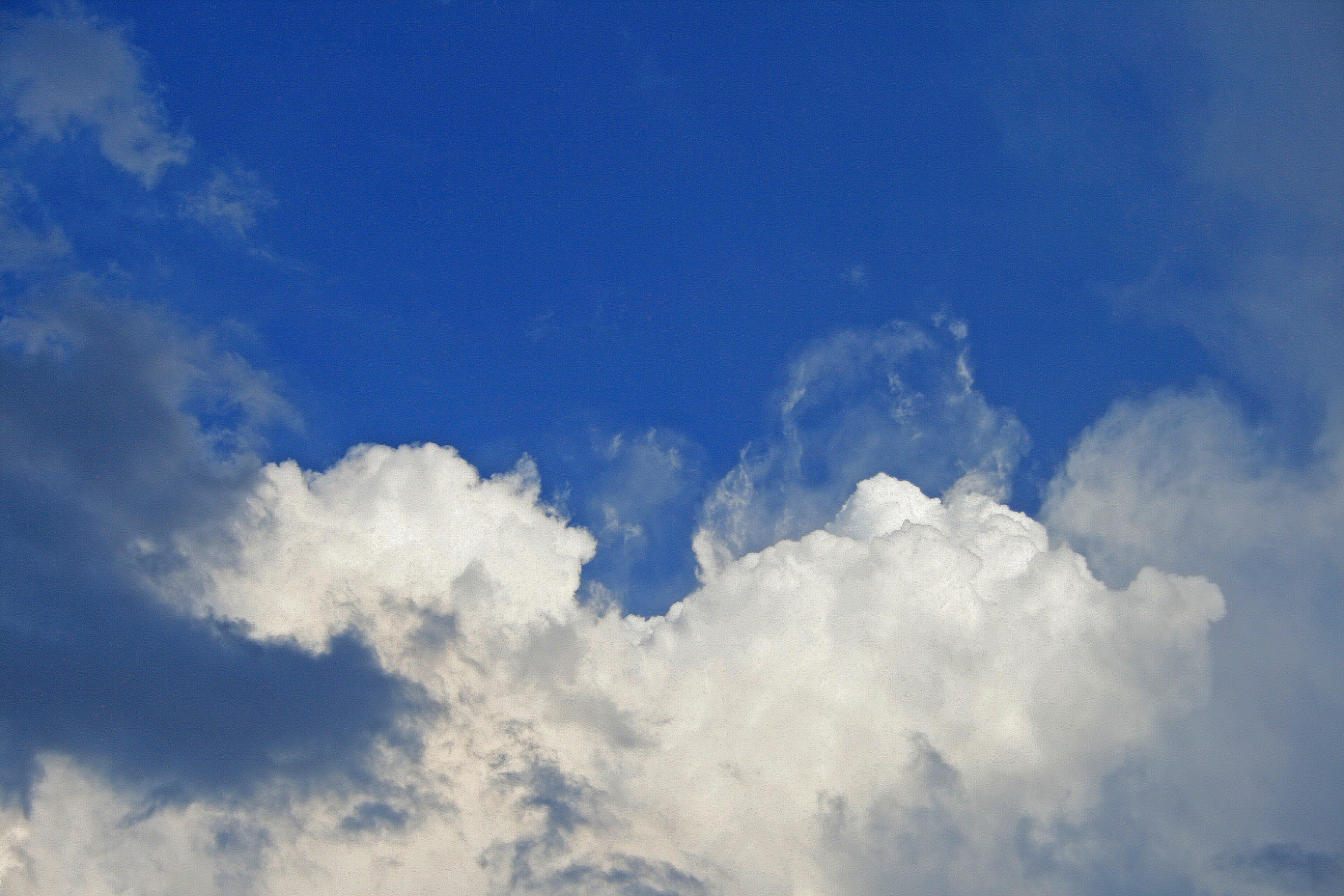 sky blue clouds free photo