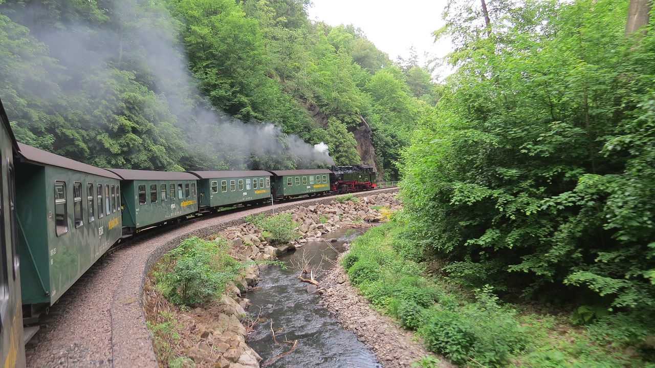 white eritztal railway  train  steam locomotive free photo