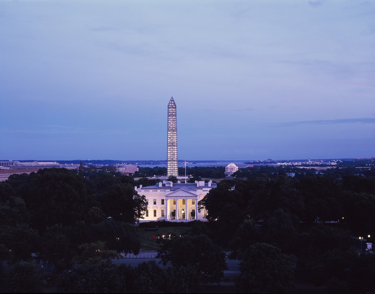 white house washington monument cityscape free photo