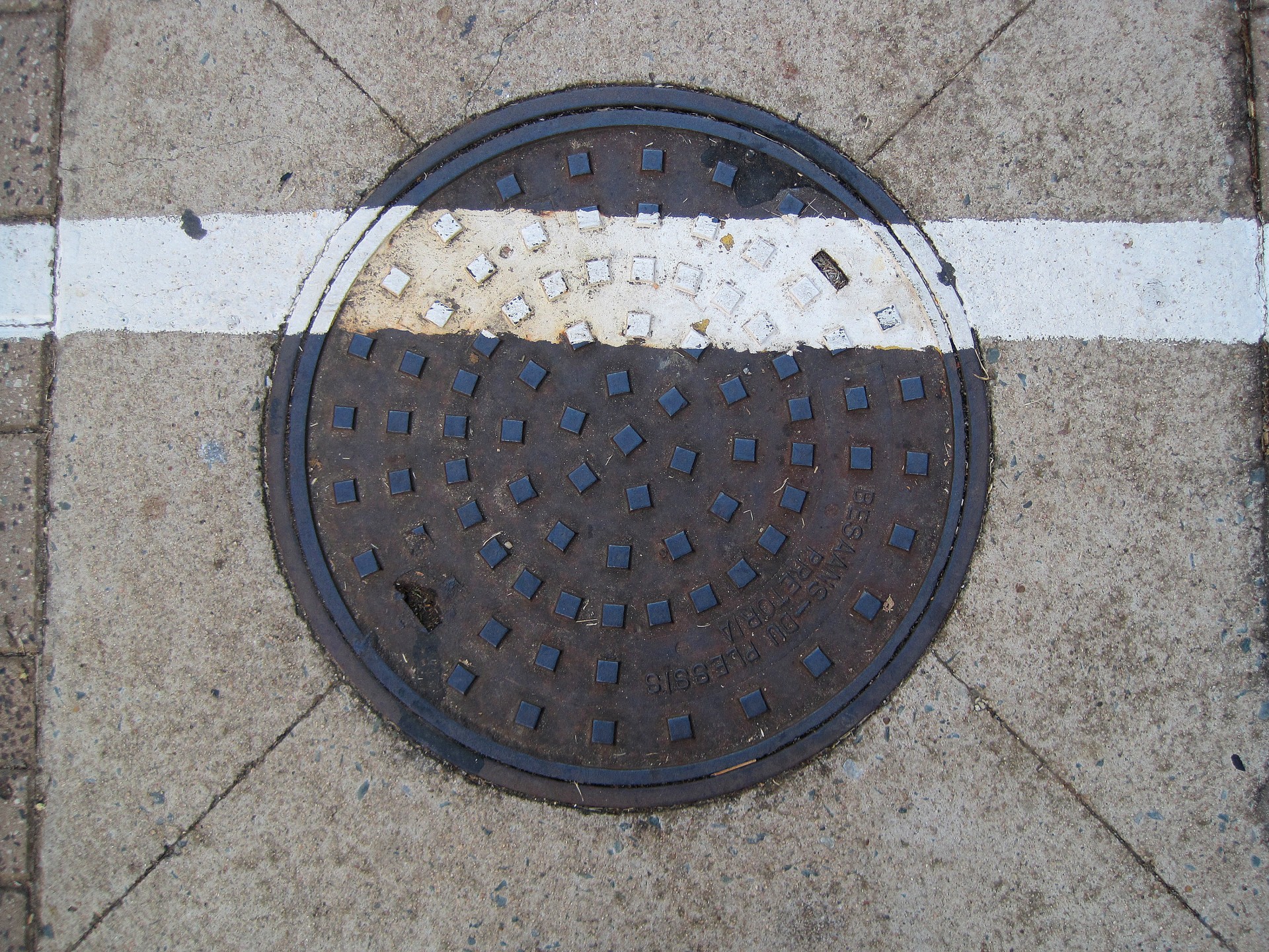 opening lid manhole free photo