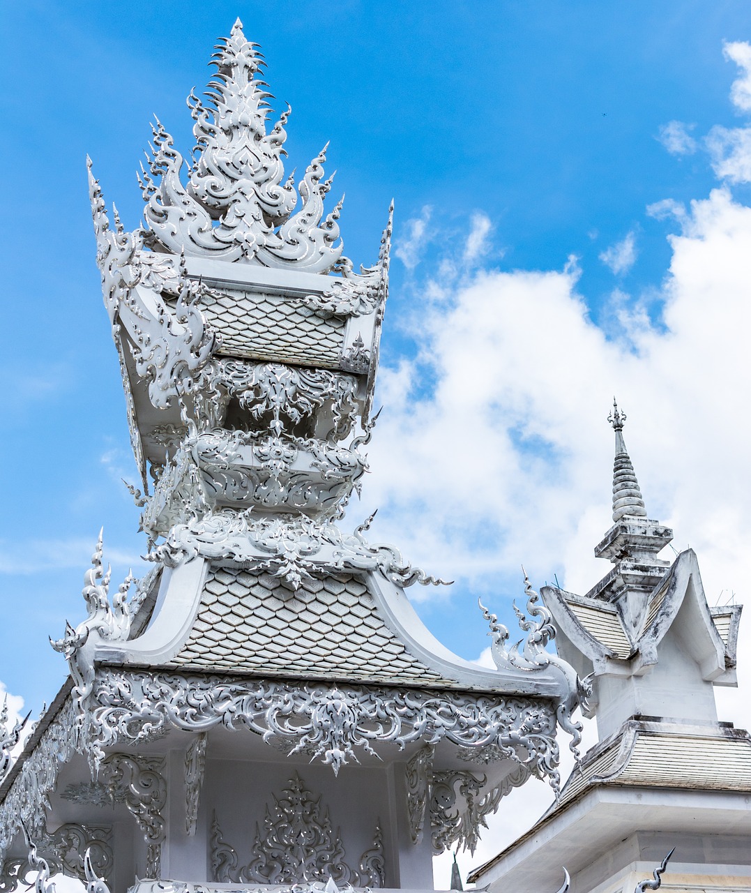 white temple chiang rai thailand free photo