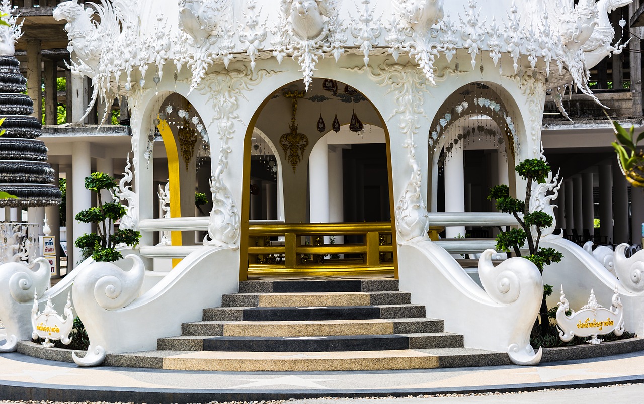 white temple chiang rai thailand free photo