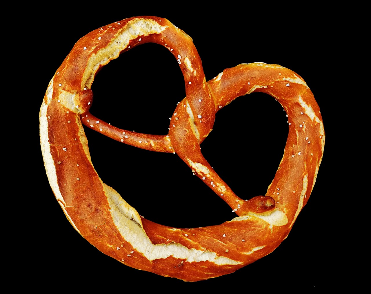 wiesnbreze breze pretzel free photo