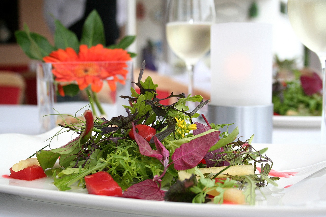 wild herbs salad plate restaurant free photo