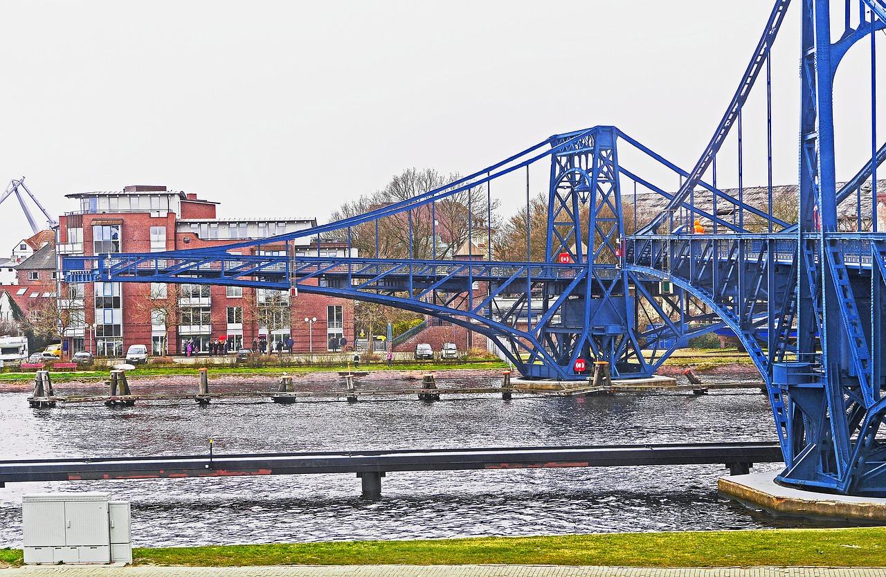 wilhelmshaven  kaiser wilhelm bridge  swing bridge free photo
