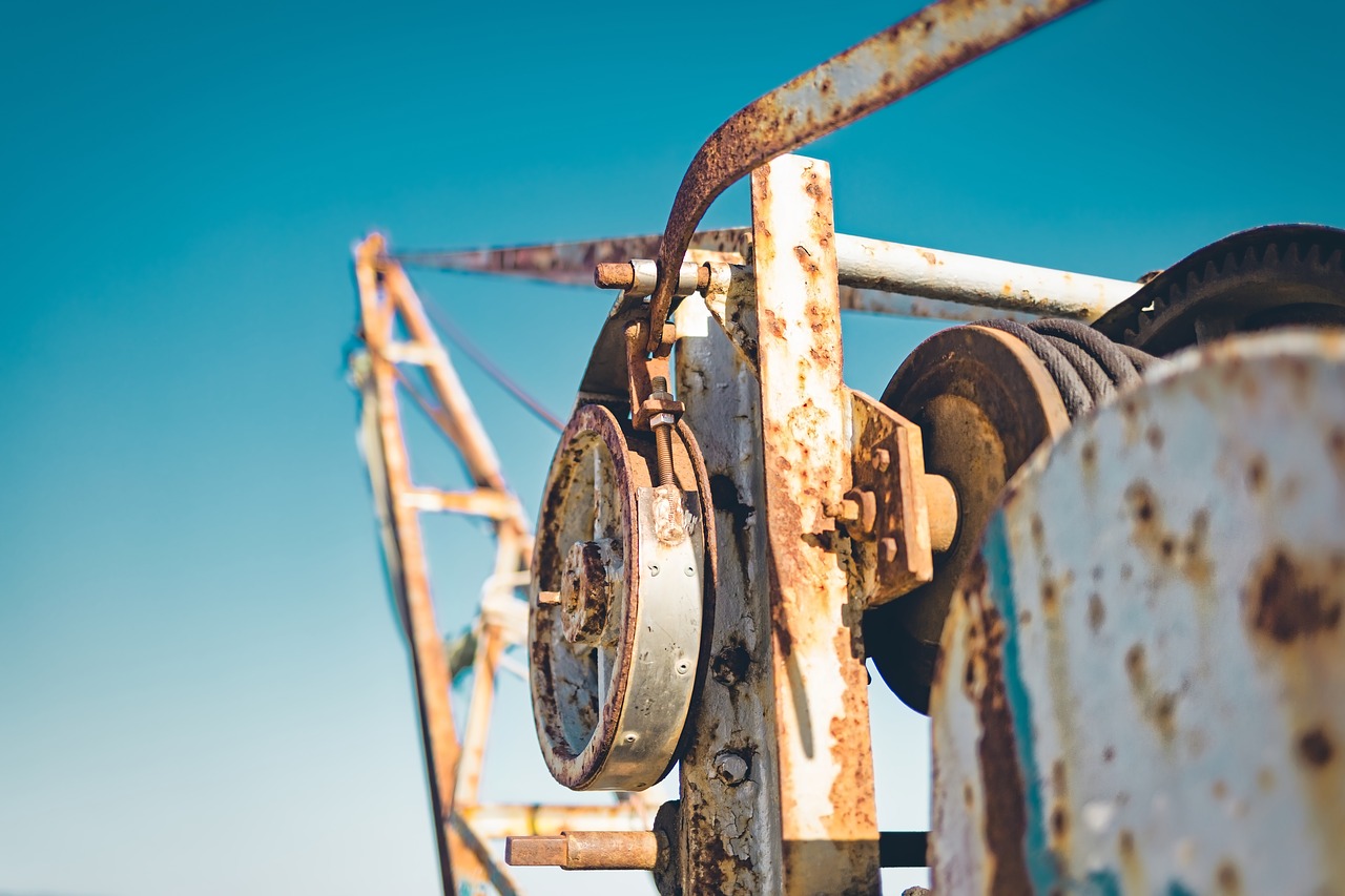 winch  vintage  old free photo