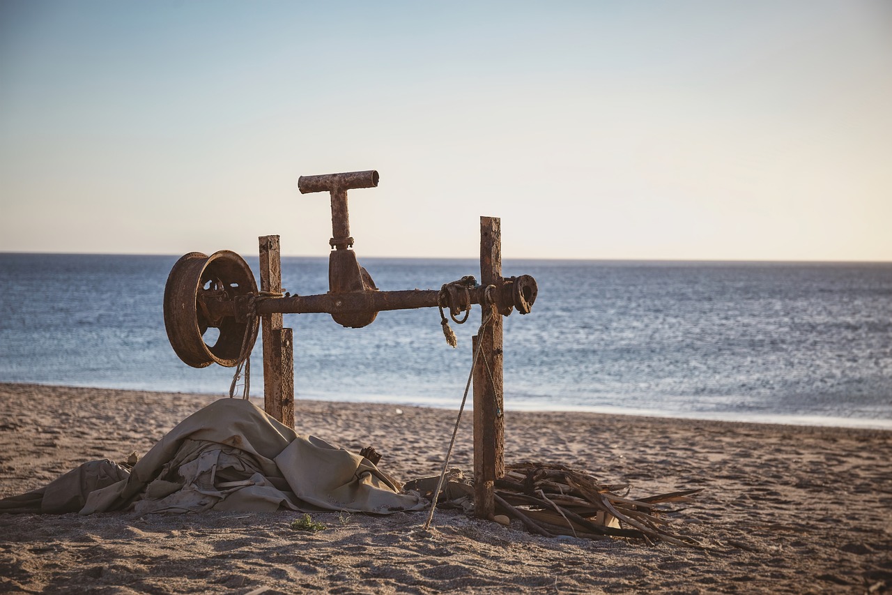 winch  boat  vintage free photo