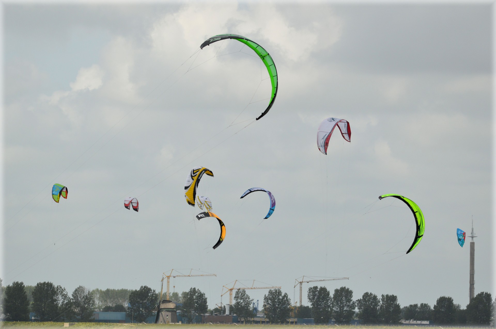 wind kite surfing kitesurfing free photo