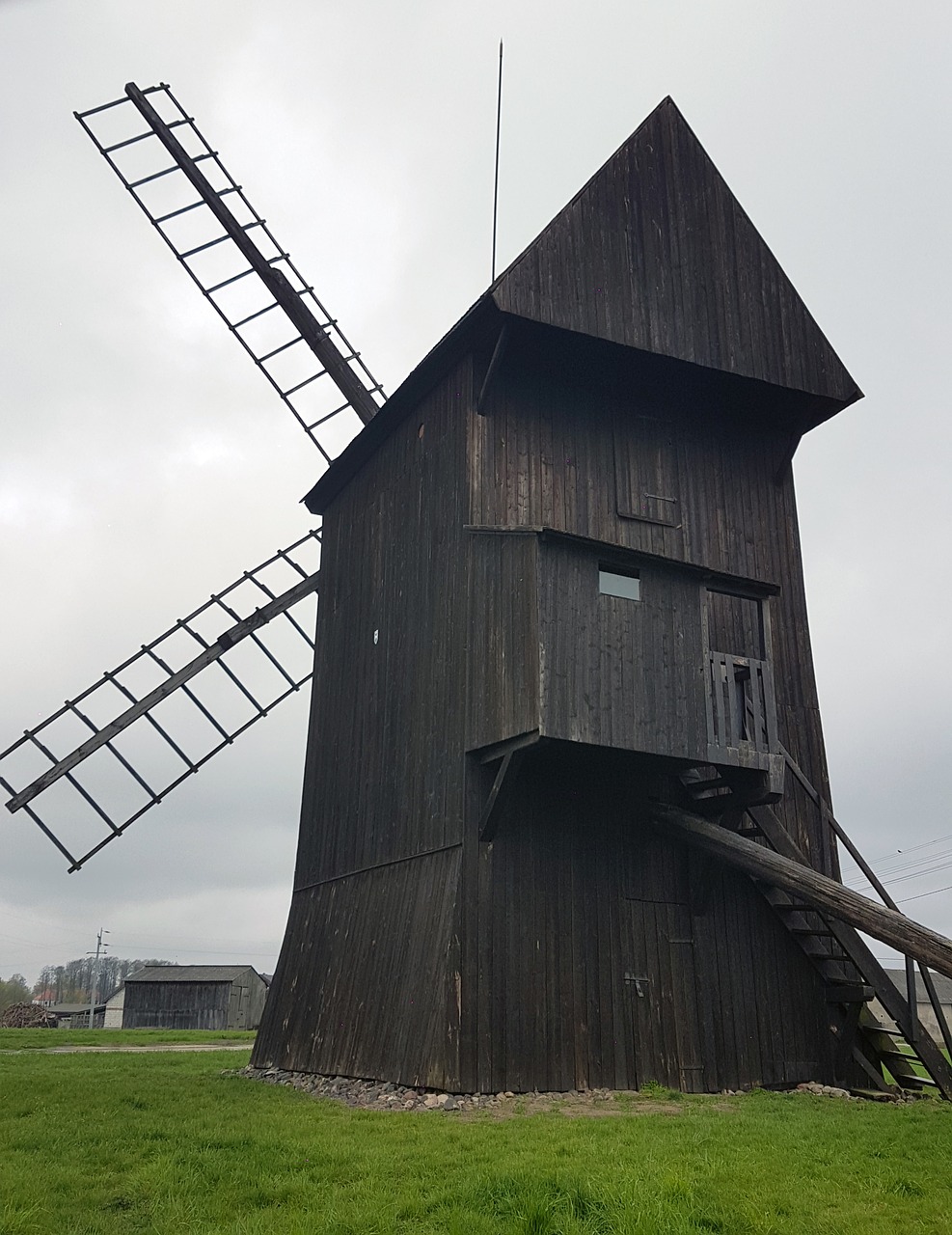 windmill monument sulmierzyce free photo