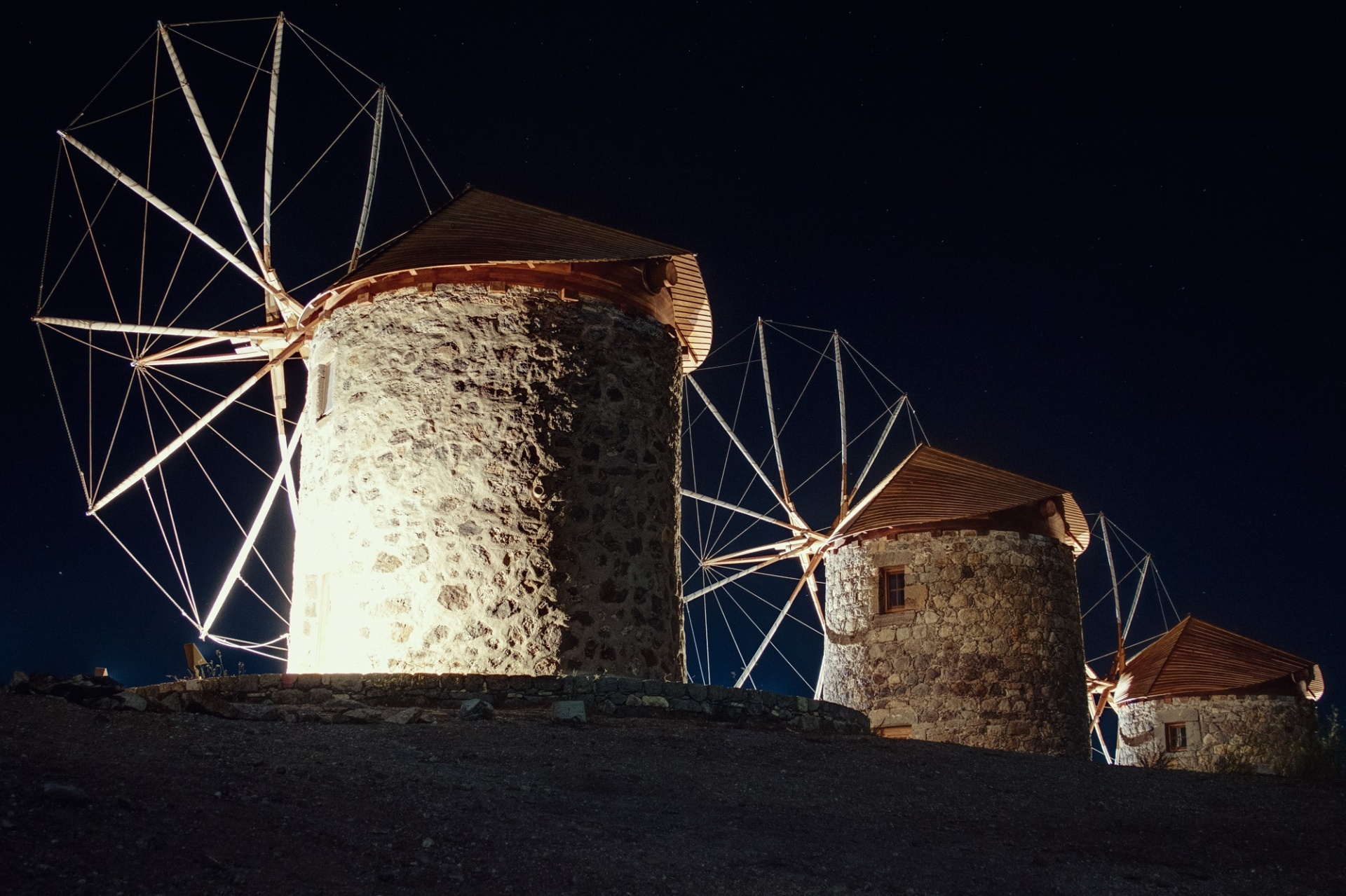windmill night architecture free photo