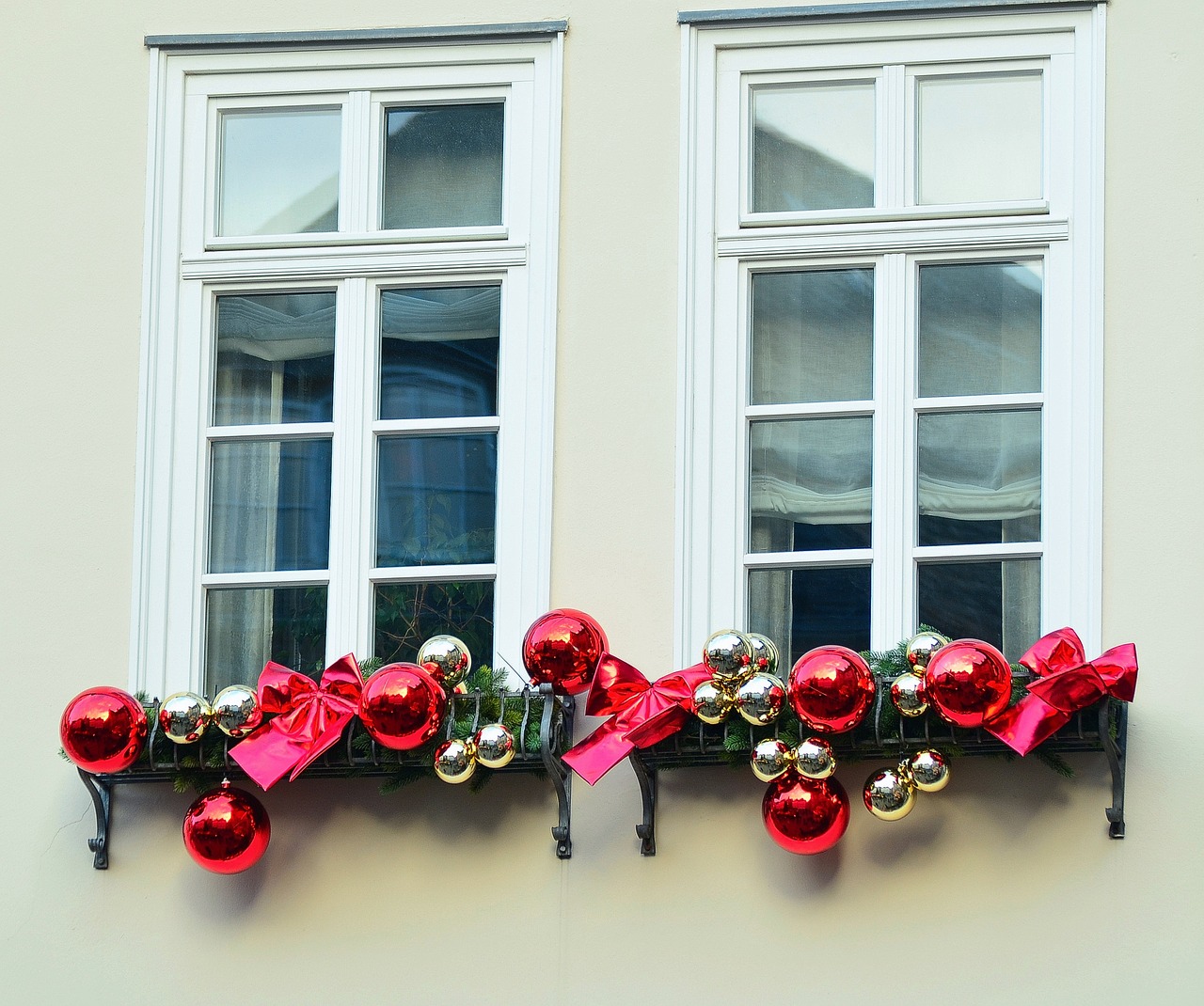 window christmas decorations christmas free photo