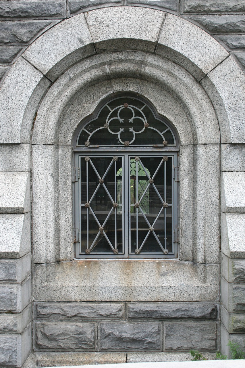 window stone architecture free photo