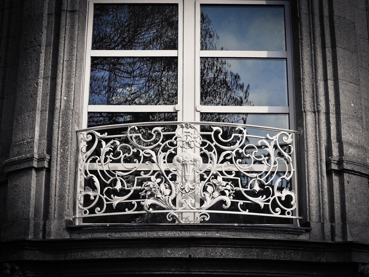 window railing architecture free photo