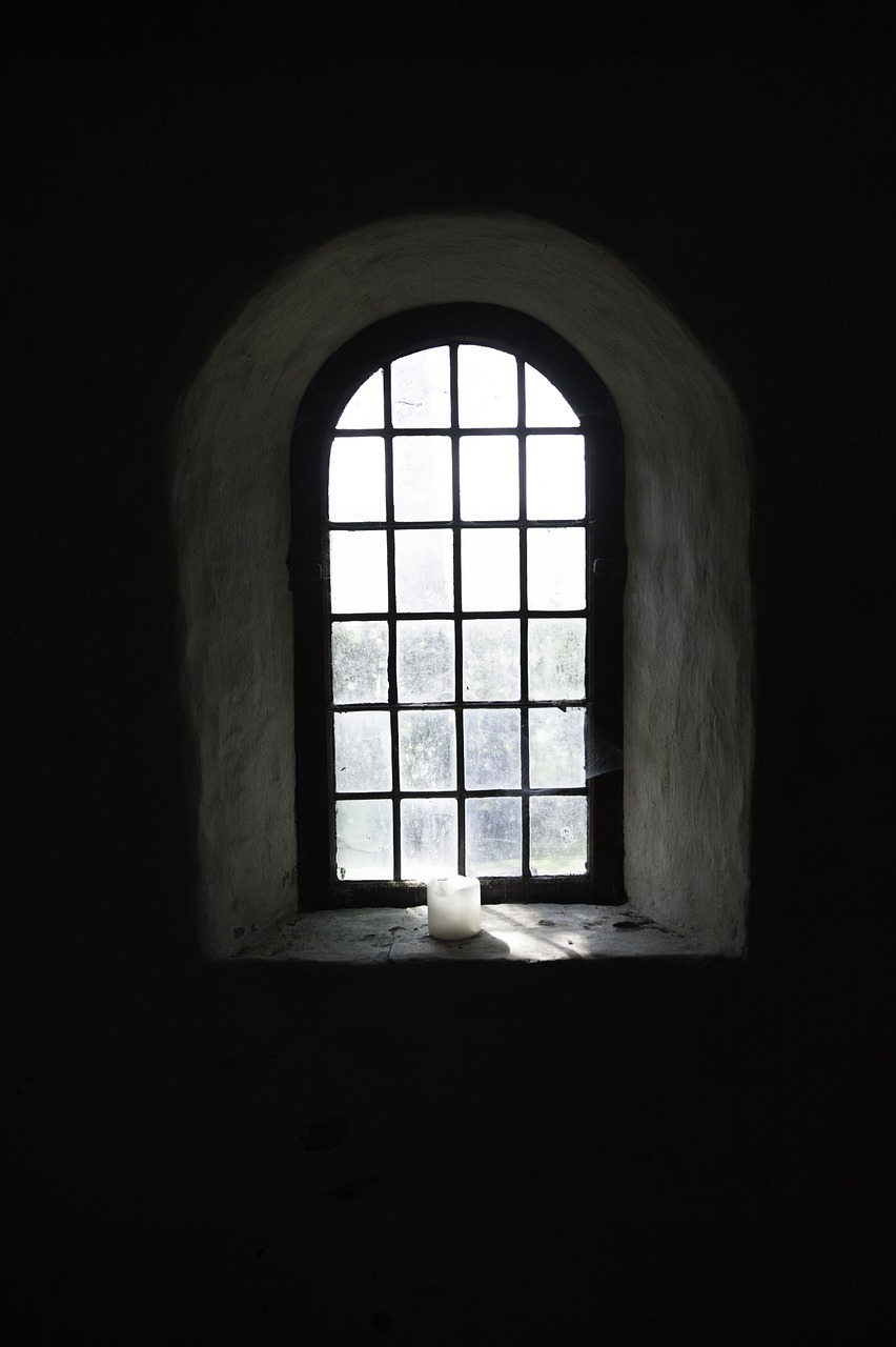 window church candle free photo