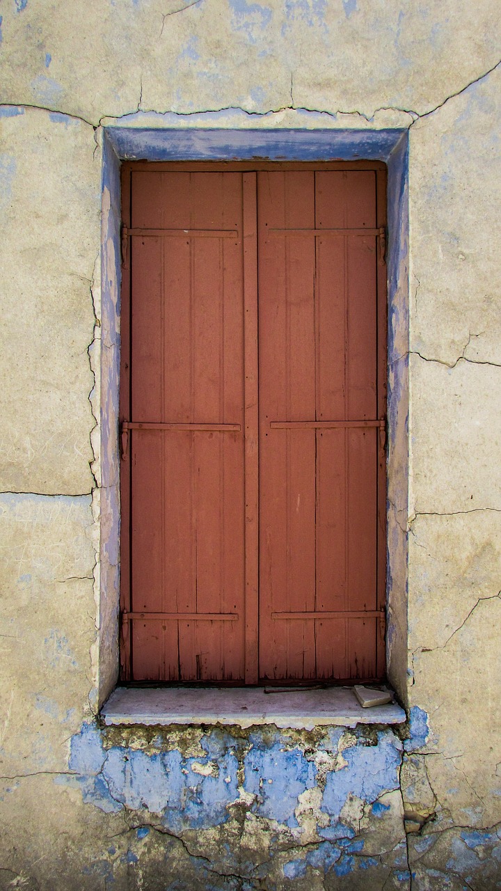 window wooden house free photo