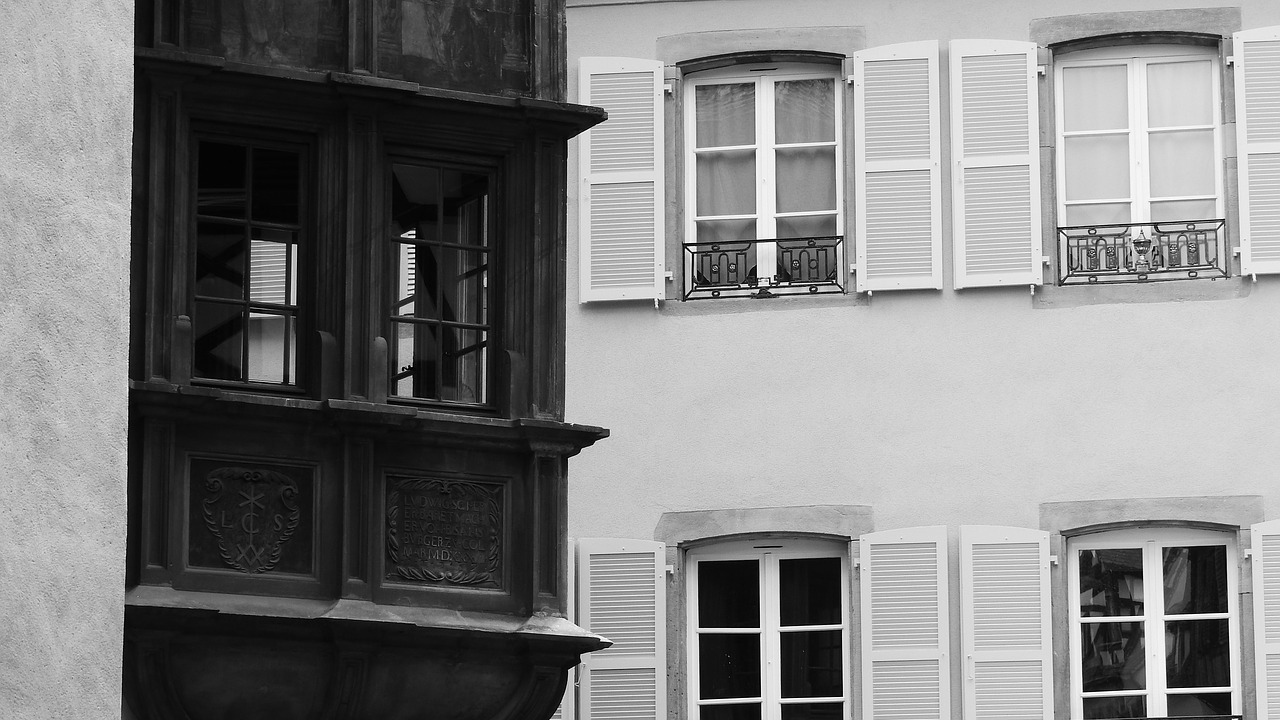 window house historic architecture free photo