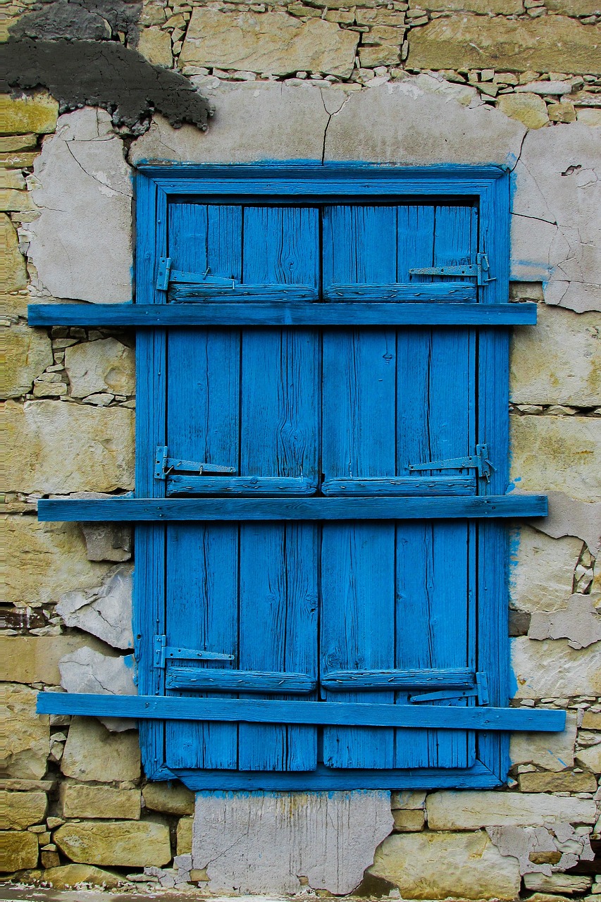 window wooden blue free photo