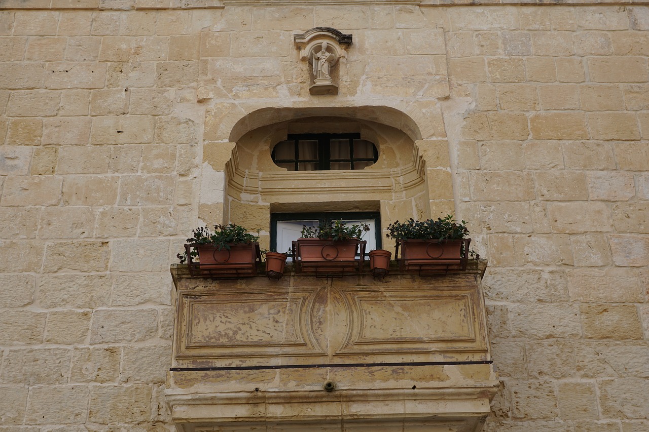 window wall balcony free photo