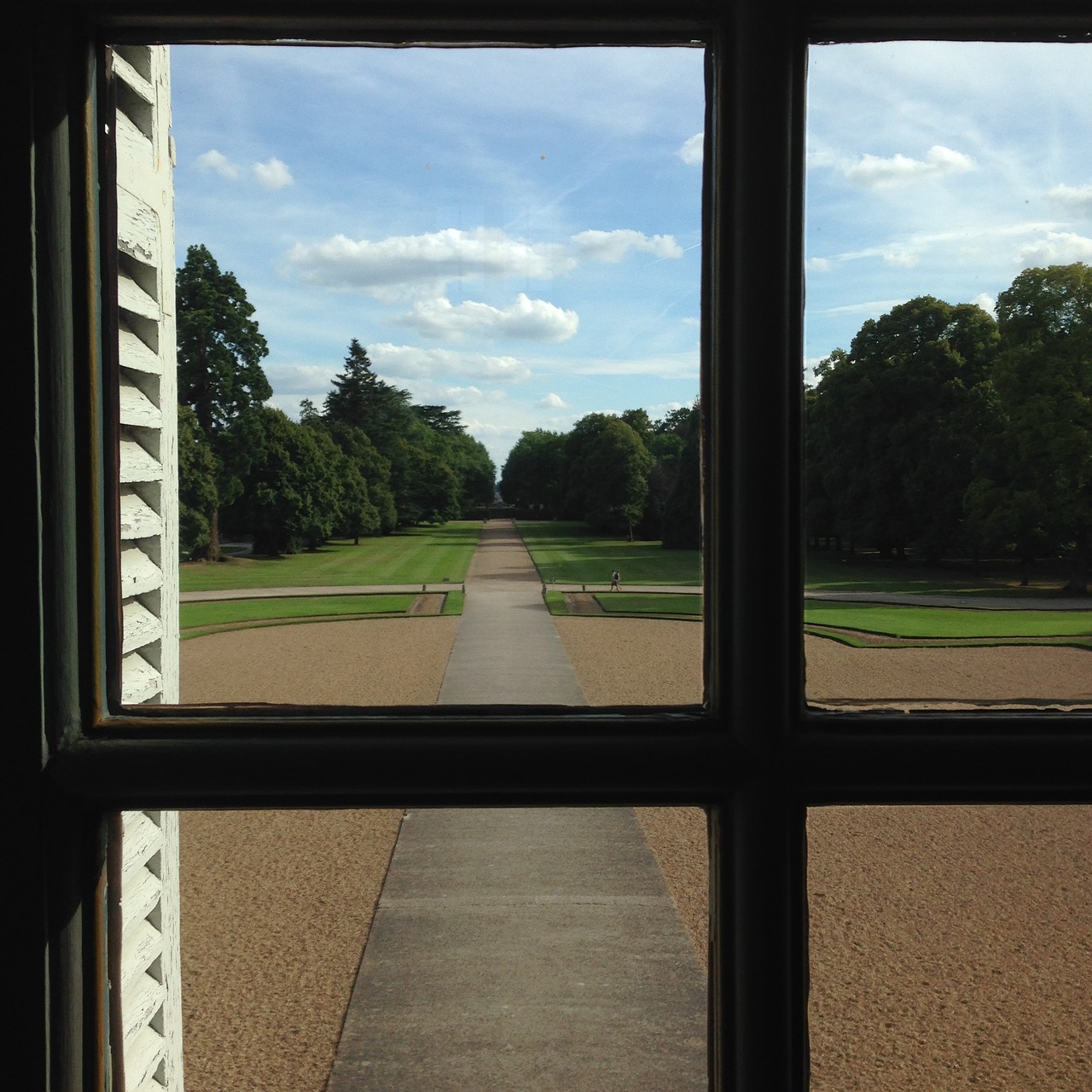 window castle view free photo