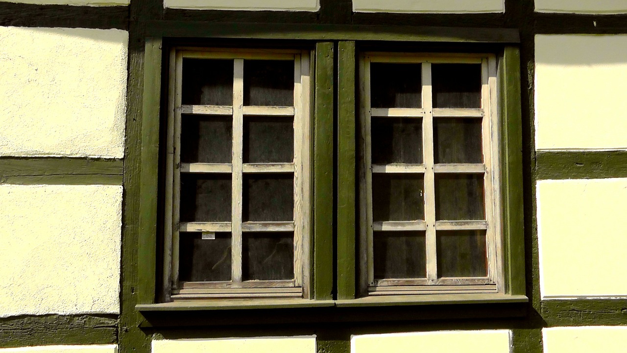 window fachwerkhaus home free photo